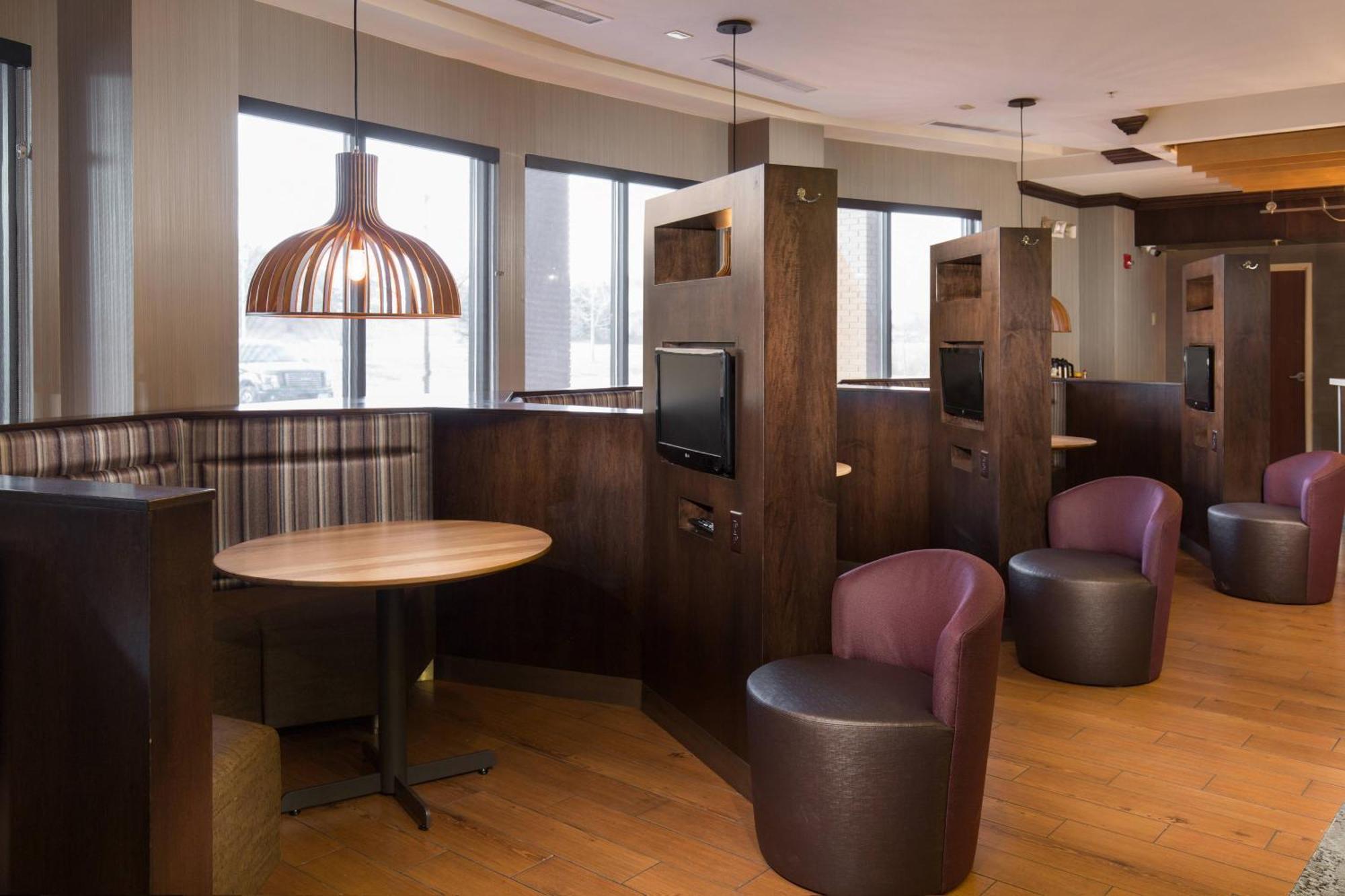 Courtyard Des Moines West-Jordan Creek Hotel West Des Moines Bagian luar foto