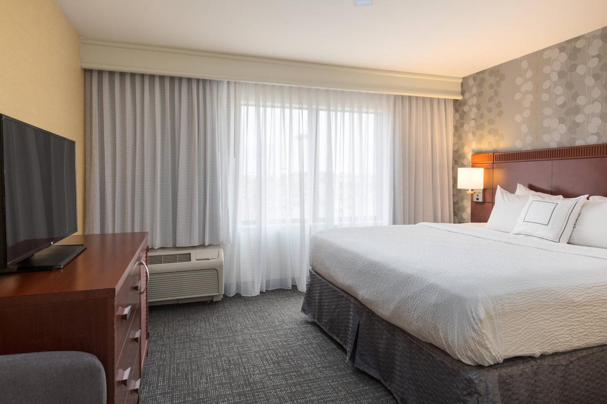 Courtyard Des Moines West-Jordan Creek Hotel West Des Moines Bagian luar foto