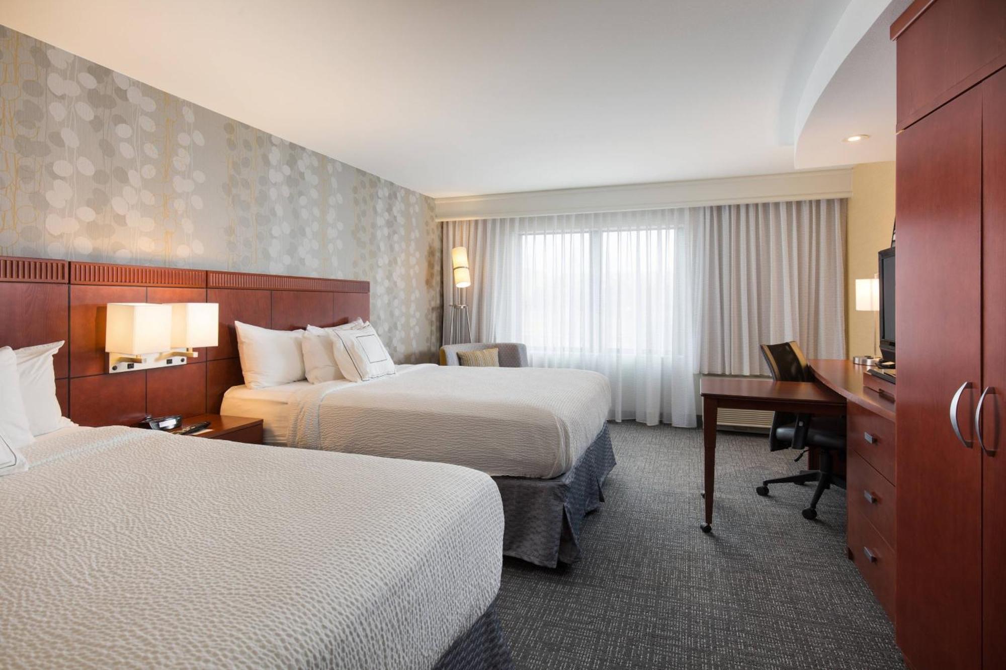 Courtyard Des Moines West-Jordan Creek Hotel West Des Moines Bagian luar foto