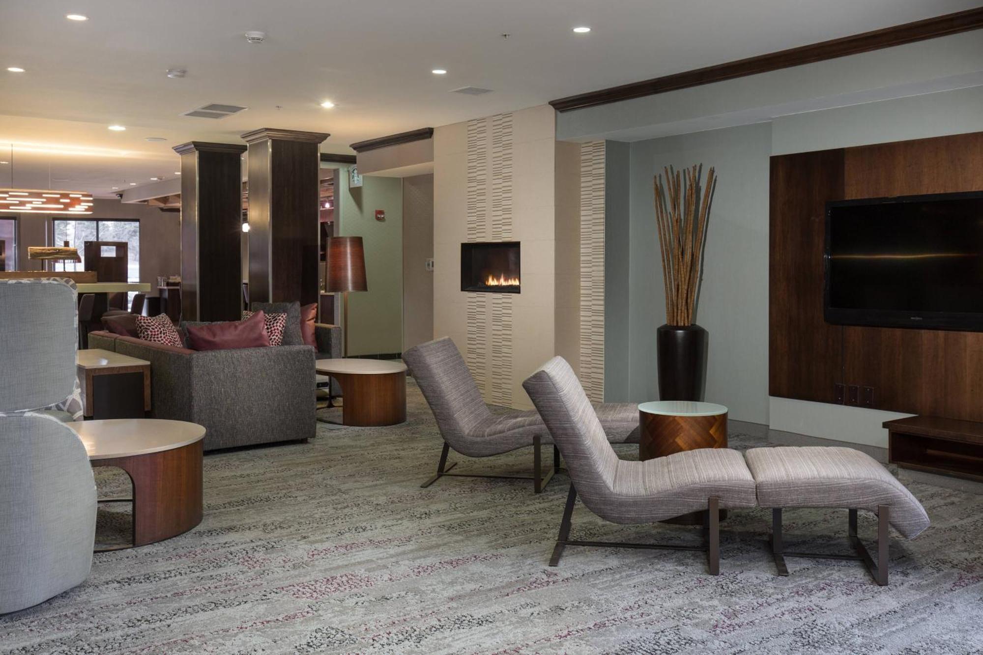 Courtyard Des Moines West-Jordan Creek Hotel West Des Moines Bagian luar foto