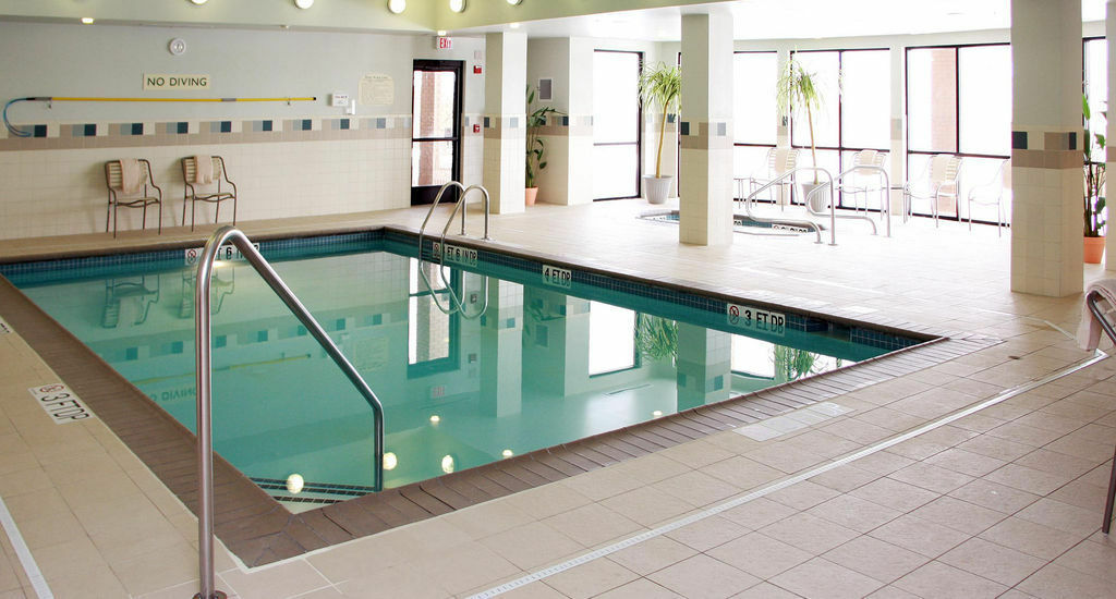 Courtyard Des Moines West-Jordan Creek Hotel West Des Moines Bagian luar foto